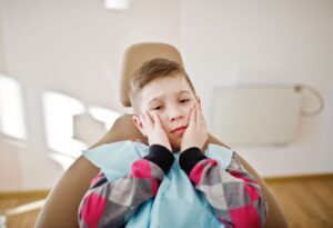 qué hacer cuando un niño se rompe un diente en Castellón
